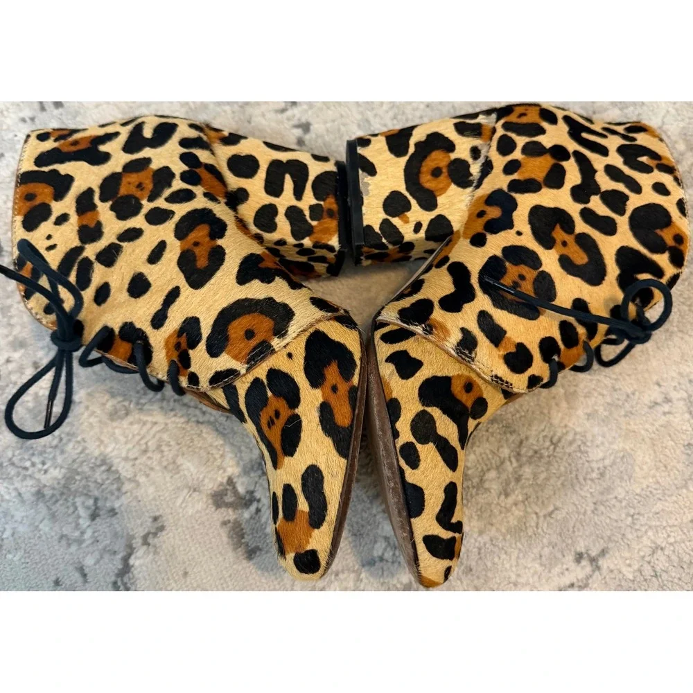 Kate Spade Leopard Print Calf Hair Lace Up Ankle Booties Block Heel 6M Brazil